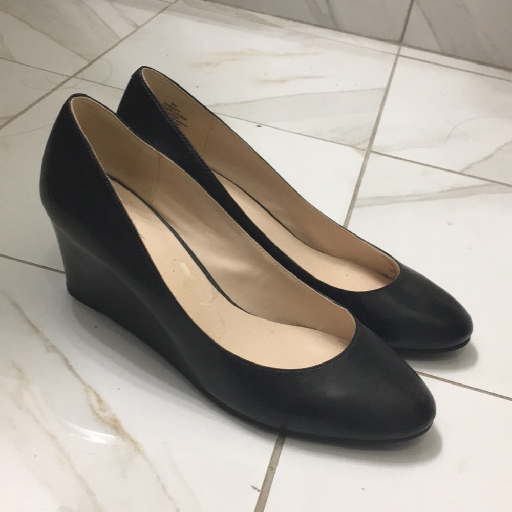 Nine West | Wedge Heels - Picture 2 of 4